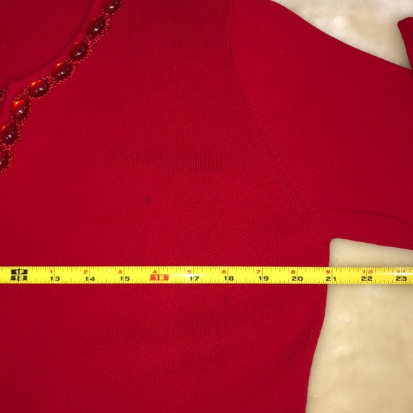 sara & lily Red Top - Picture 5 of 6